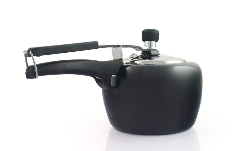 Why Should You Choose a Steel Cooker for Healthy Cooking? 5